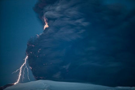 アイスランドの火山雷4