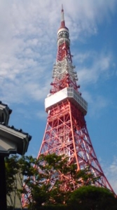 とうふ屋うかいから見上げた東京タワー